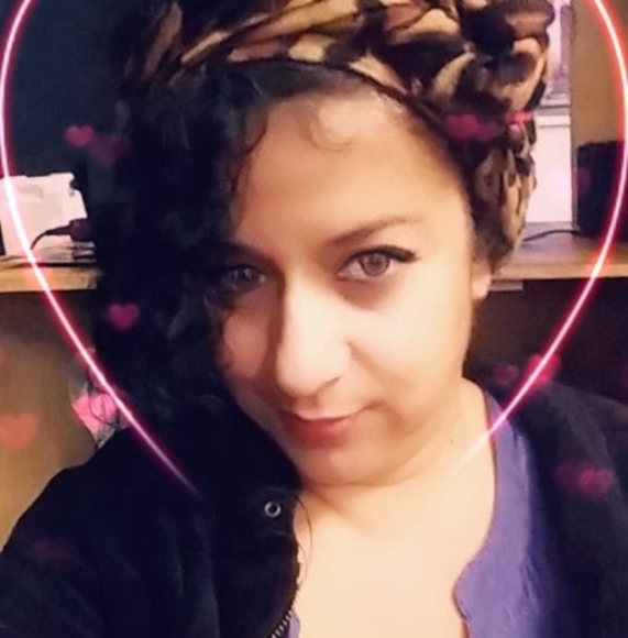 Profile Picture of Iris Quintero (@mama77) on Poshmark