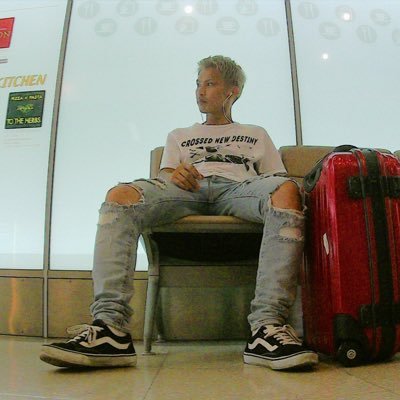Profile Picture of To→Ru Chang (@toru00332211) on Twitter
