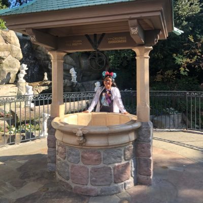 Profile Picture of Jessica Flores (@justjessicaxxo) on Twitter