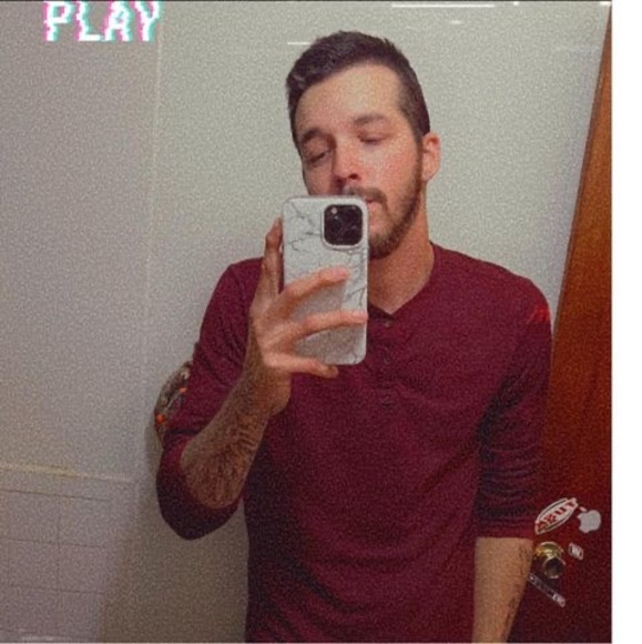 Profile Picture of Brandon Schnelle (@sidicbr600) on Poshmark