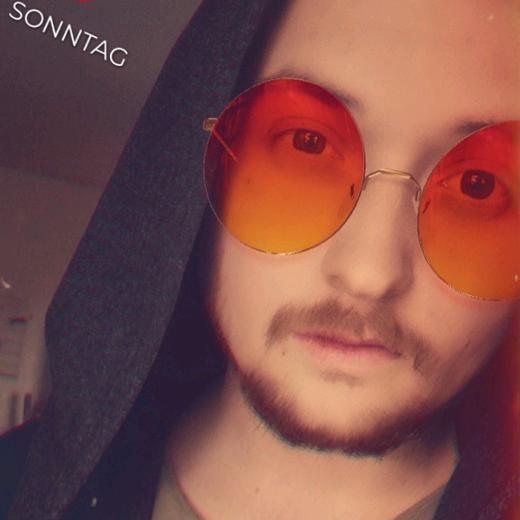 Profile Picture of Tobi (@satans_.sohn) on Tiktok