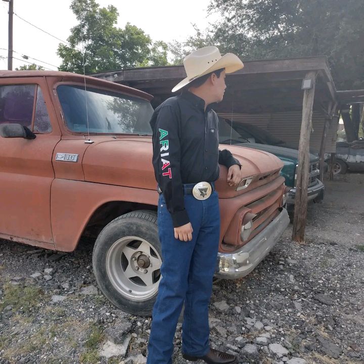 Profile Picture of Andrew Bautista (@chonasobautista) on Tiktok