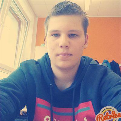 Profile Picture of Tim Scheffler (@9090Tim) on Twitter