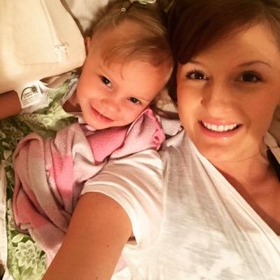 Profile Picture of Chrissy Holbrook (@supergirl2390) on Twitter