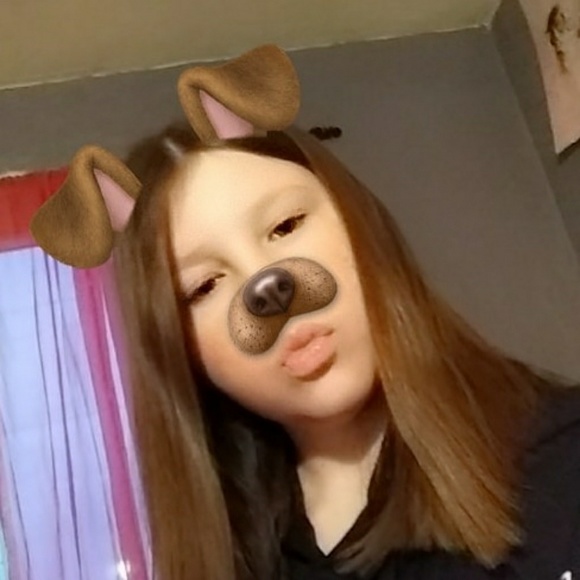 Profile Picture of Addison Ioerger (@addison_urfav) on Poshmark