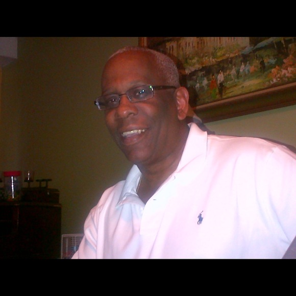Profile Picture of Leroy Brown (@wintieb) on Poshmark