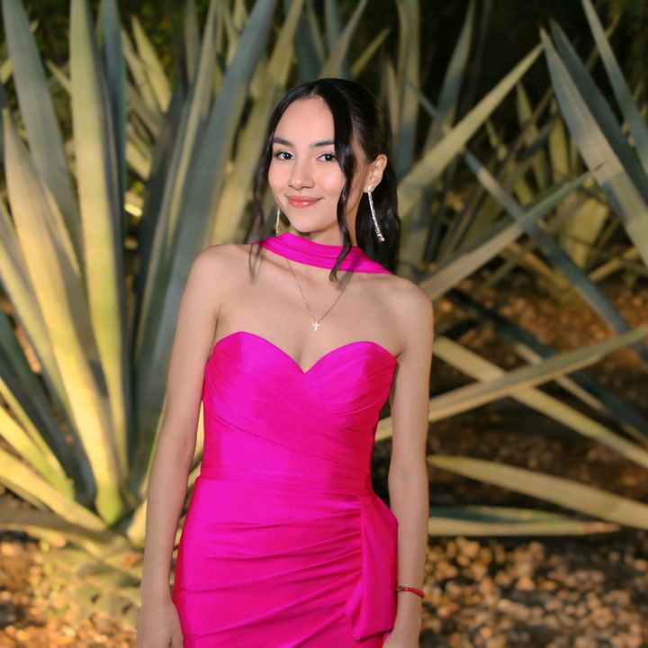 Profile Picture of michell capetillo (@ximenacapetillo04) on Tiktok