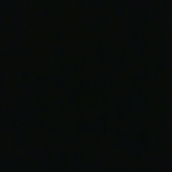 Profile Picture of Adriana Lizarazo (@adrilizarazo) on Poshmark