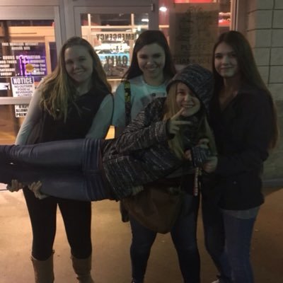 Profile Picture of Meghan Hunt (@meghanhunt31) on Twitter