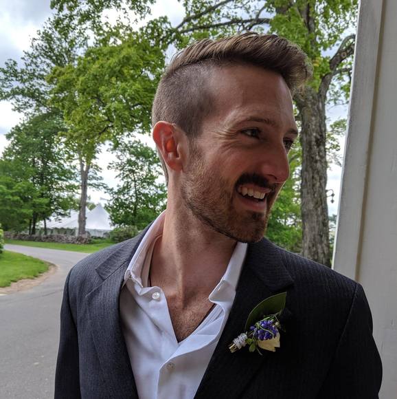 Profile Picture of Doug Franklin (@dfrank888) on Poshmark