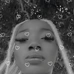 Profile Picture of Ella Michael (@Ella-Michael) on Facebook