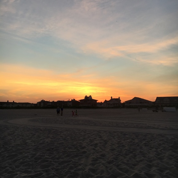 Profile Picture of Cameryn Mozzone (@erincameryn) on Poshmark