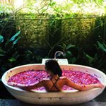 Profile Picture of Darina Irzhanova 🌍 (@wdarina) on Instagram