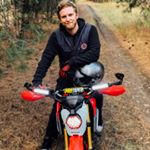 Profile Picture of Ross Perkins-WanderlustNotLess (@wandergrom) on Instagram