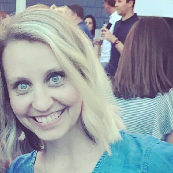 Profile Picture of Kori Maclaughlin (@eppeko) on Poshmark