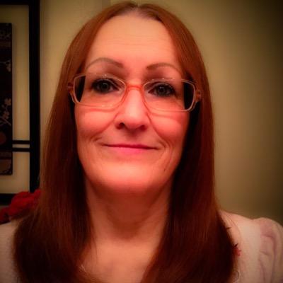 Profile Picture of Denise Powers (@granluvsbray) on Twitter