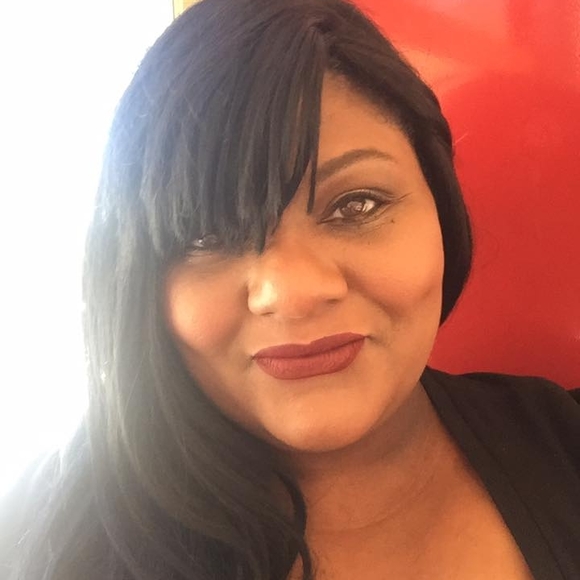 Profile Picture of Arica Wardley (@alwardley) on Poshmark