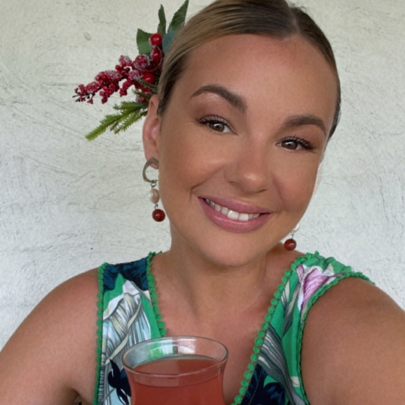 Profile Picture of Briana Vines (@brianavines91) on Poshmark