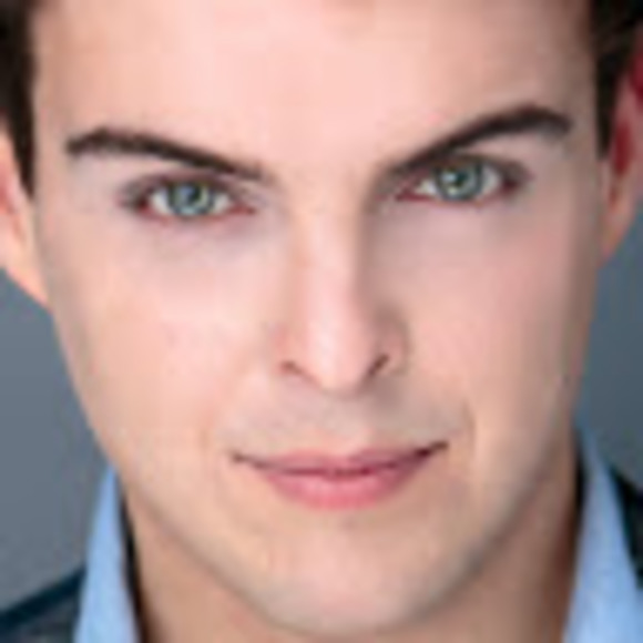 Profile Picture of Michael Pettey (@mvpettey) on Poshmark
