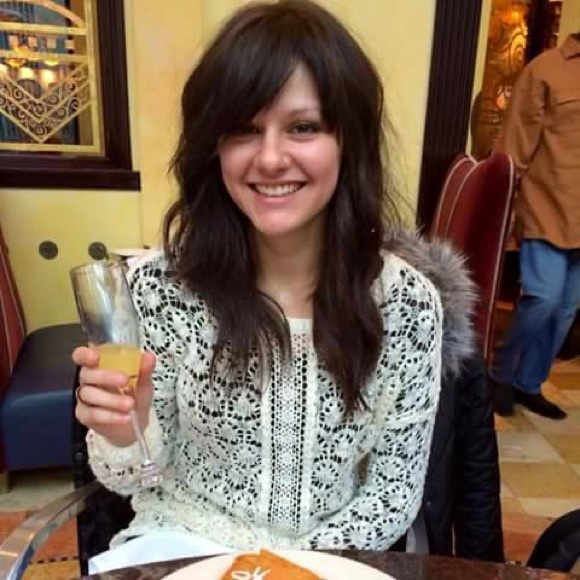 Terra Seleski - Poshmark Profile Picture of Terra Seleski (@terraseleski) on Poshmark