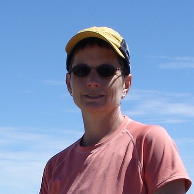 Profile Picture of Connie Hayes (@ifgconnie) on Twitter