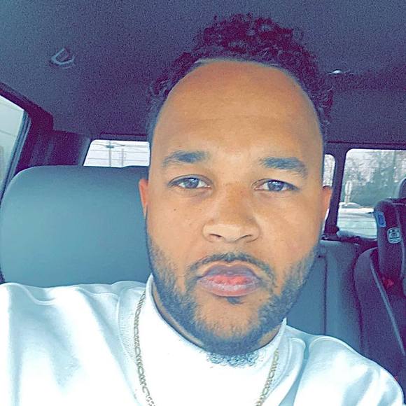 Profile Picture of Jayde Boatfield (@jaydeboatfield) on Poshmark