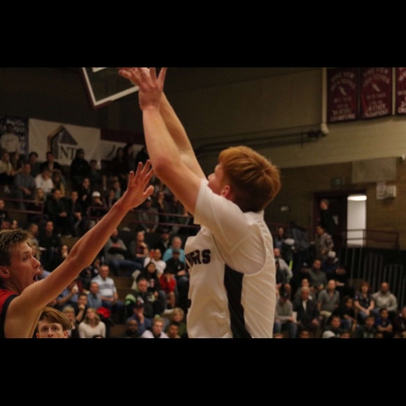 Profile Picture of Jared Sudweeks (@jaredsudweeks2) on Poshmark