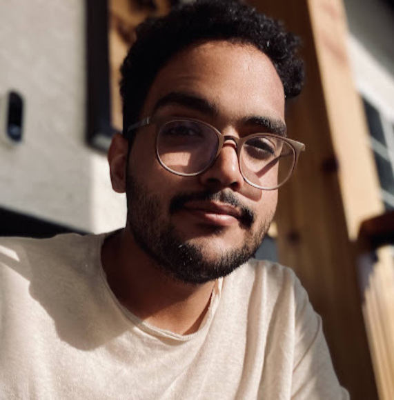 Profile Picture of Abdulrahman Alghazali (@a_alghazali) on Poshmark