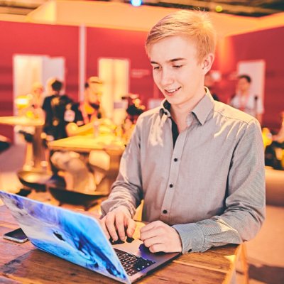 Profile Picture of Andreas Krischer (@@_andi98) on Twitter