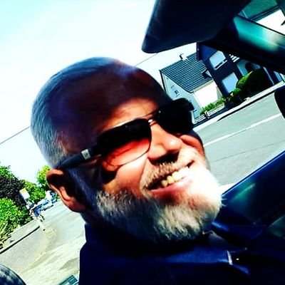 Profile Picture of Jürgen F. Glahe (@JGlahe) on Twitter