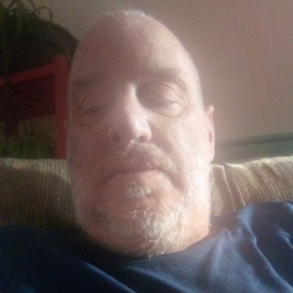 Profile Picture of David Emerson (@davidemerson038) on Poshmark