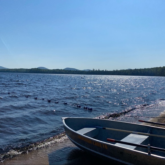 Profile Picture of Cynthia Dupont (@cindydupont) on Poshmark