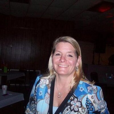 Profile Picture of Gayle Snell (@rajuncajun1959) on Twitter