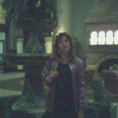 Profile Picture of Debra Poole Williams (@angelsdkw) on Twitter