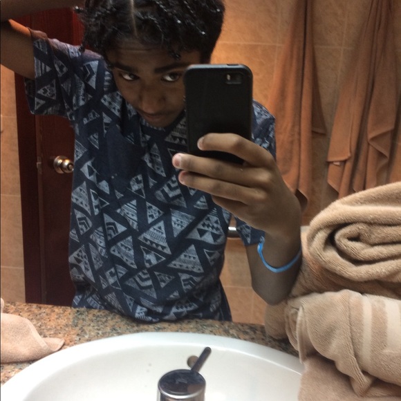 Profile Picture of Joshua Pile (@joshuapile) on Poshmark