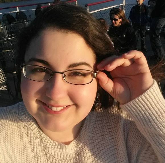 Profile Picture of Kaci Contompasis (@married2sonic) on Poshmark