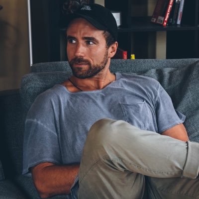 Profile Picture of Jeff Klugiewicz (@jklugiewicz) on Twitter