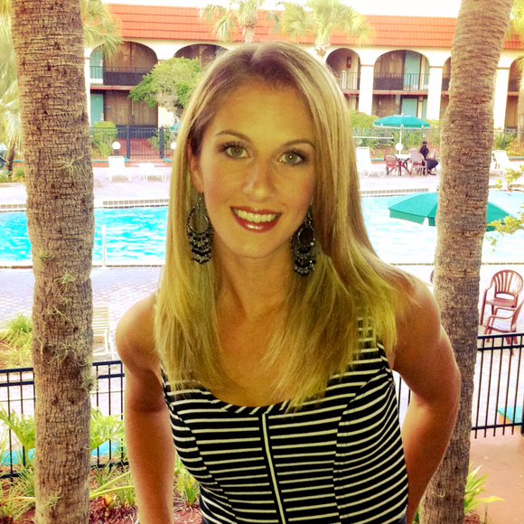 Profile Picture of Meagan Kyle (@mnmkyle) on Poshmark