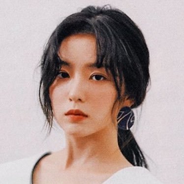 Profile Picture of Hugo The SEULRENE Irene Fan Account (@lrenefansite) on Twitter