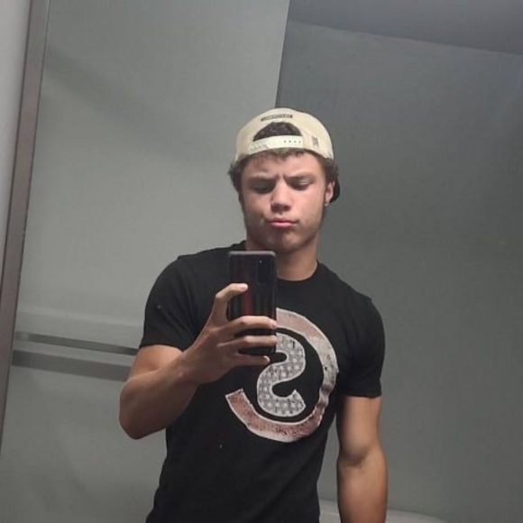 Profile Picture of Greg Holub (@shortcountryboy) on Poshmark