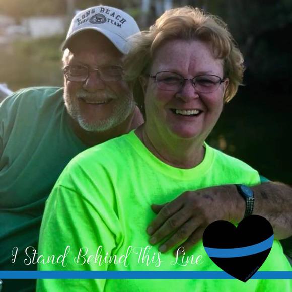 Profile Picture of Karen Vanicek (@mkucera001) on Poshmark