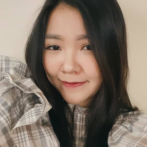 Profile Picture of Hảo Hảoo (@anhhaohinh) on Poshmark