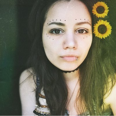 Profile Picture of Emily Autry (@EmilyAutryMusic) on Twitter