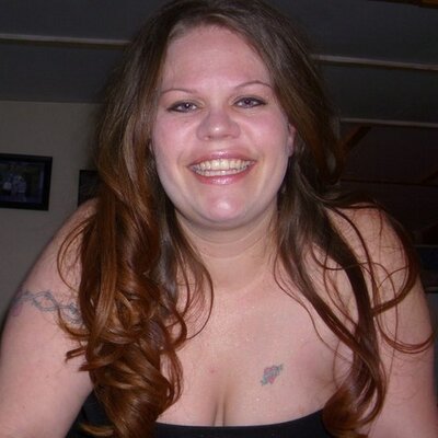 Profile Picture of Bridget Nicholas (@DEADSGIRL1013) on Twitter