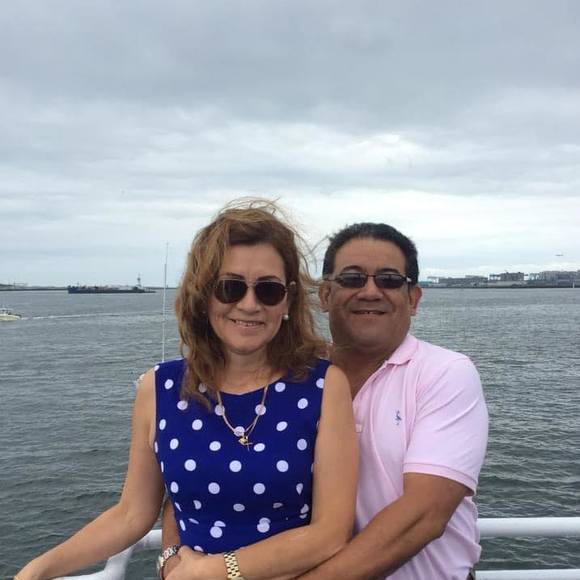Profile Picture of Carlos Mojica (@carlosmojica106) on Poshmark