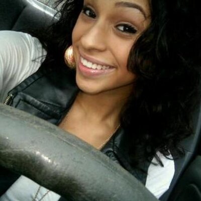 Profile Picture of Melissa Roundtree (@Melbrook712) on Twitter