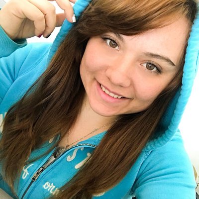 Profile Picture of Elizabeth Cantú (@velictu9) on Twitter