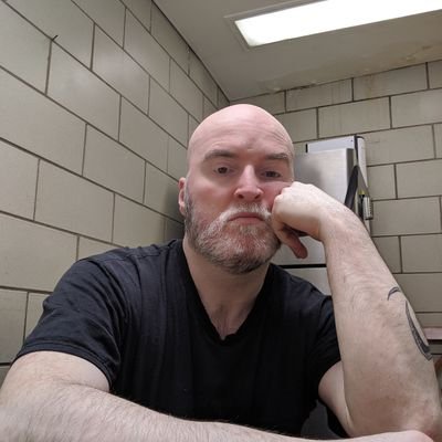 Profile Picture of Michael Collett (@SeraphCollett) on Twitter