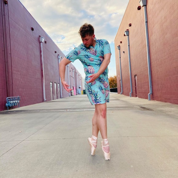 Profile Picture of Josh Dailey (@daileyjoshua113) on Poshmark