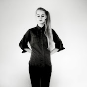 Profile Picture of Emily Stavis (@EmilyStavis) on Youtube
